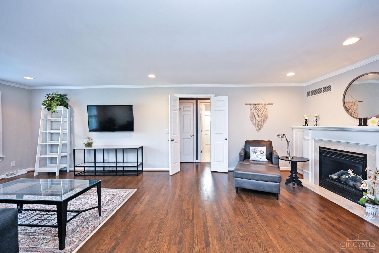 3706 Ashworth Drive #C, Cincinnati, OH, 45208 — photo 7