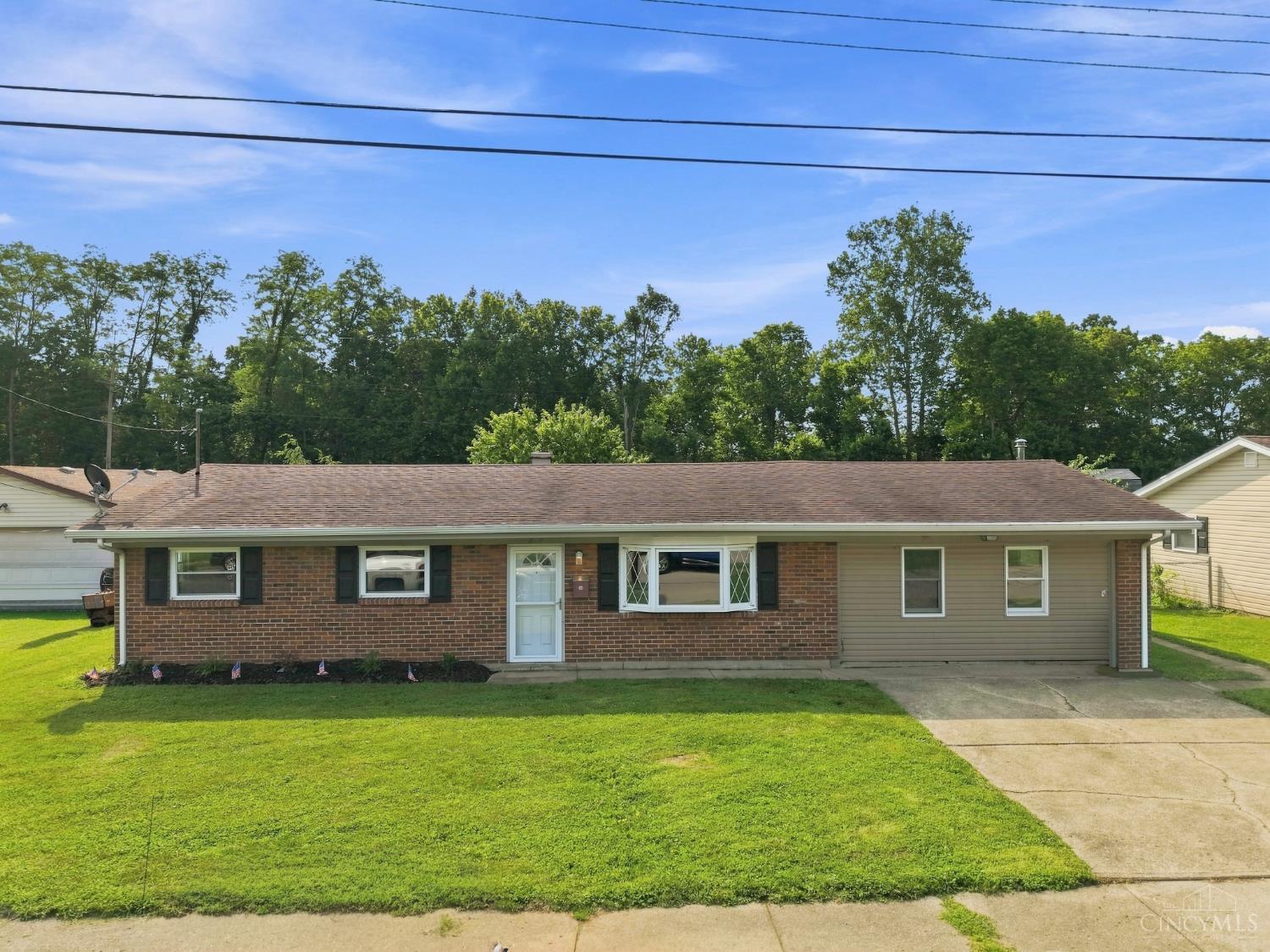 4th image of 237 Linda Ct, Trenton, OH 45067 | MLS# 1890078