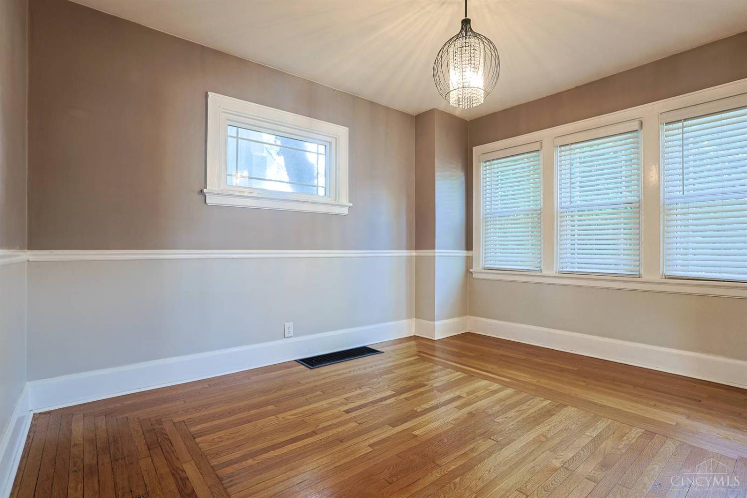 3000 Mapleleaf Avenue, Cincinnati, OH, 45213 — photo 11