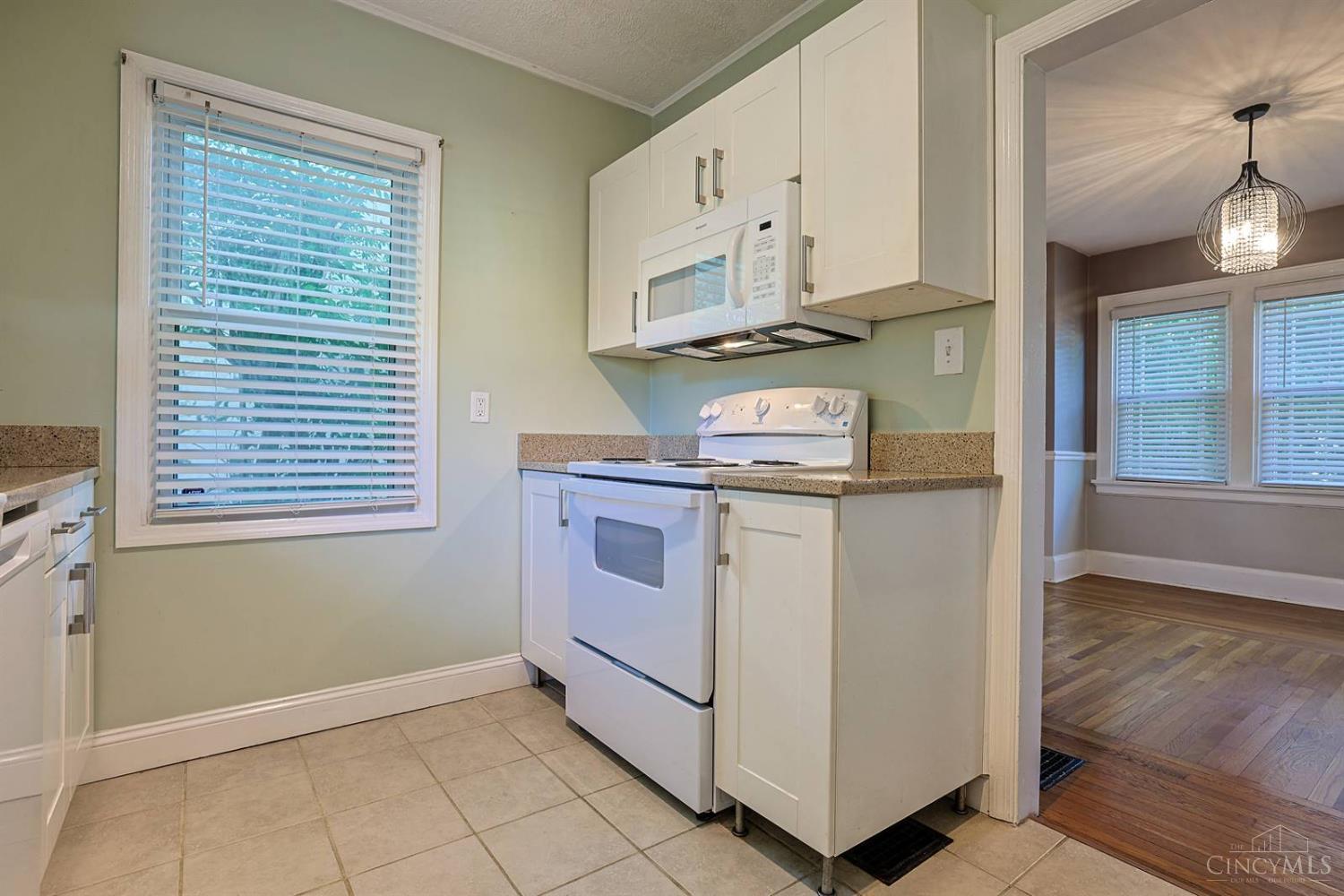 3000 Mapleleaf Avenue, Cincinnati, OH, 45213 — photo 14