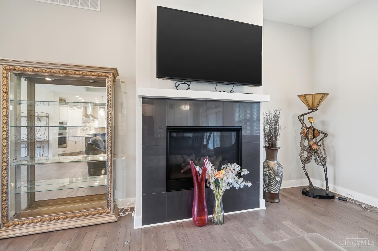 8009 Bennington Drive, West Chester, OH, 45241 — photo 15