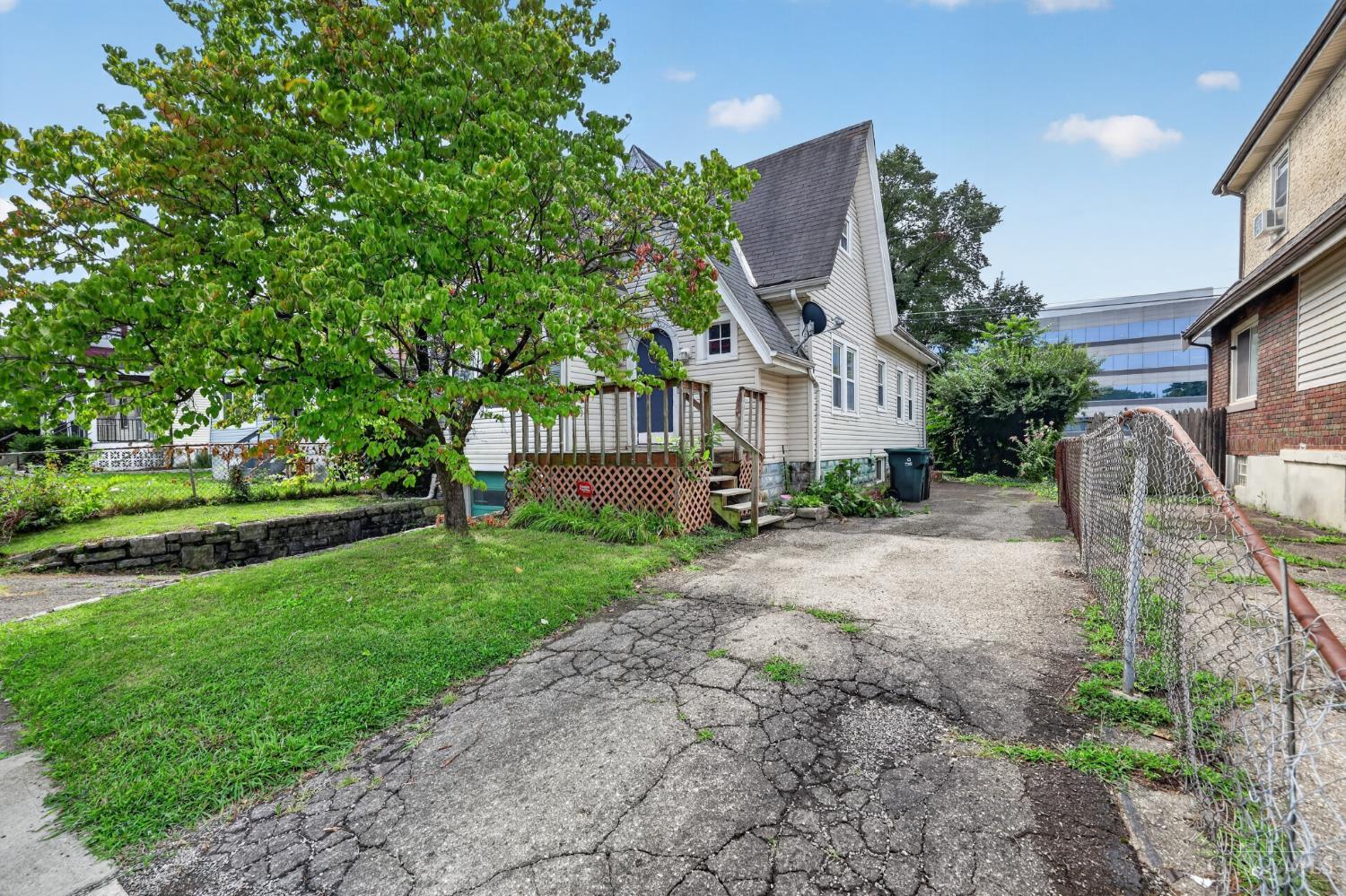 1803 Lawn Avenue, Cincinnati, OH, 45237