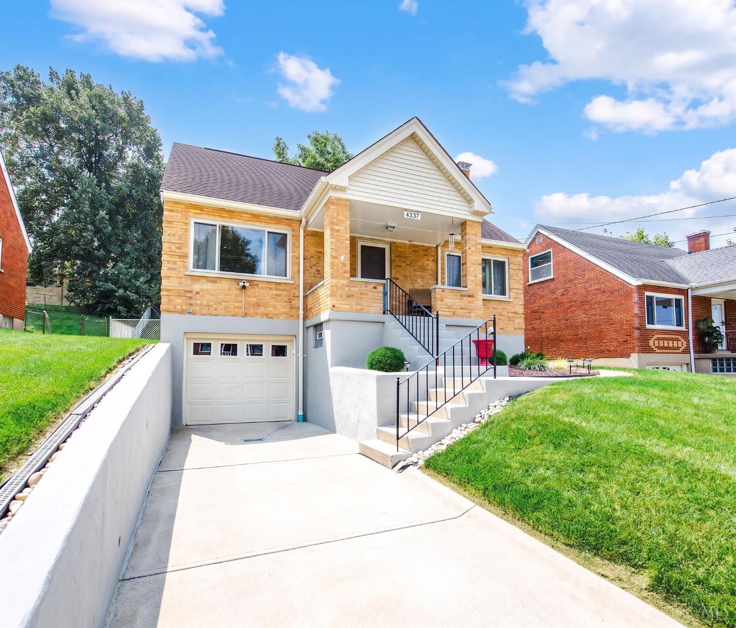 Photo 3 of Single family home for sale at 4337 St Martins Pl, Cincinnati, OH 45211 | MLS# 1889927 | Listing updated on 2026-09-17