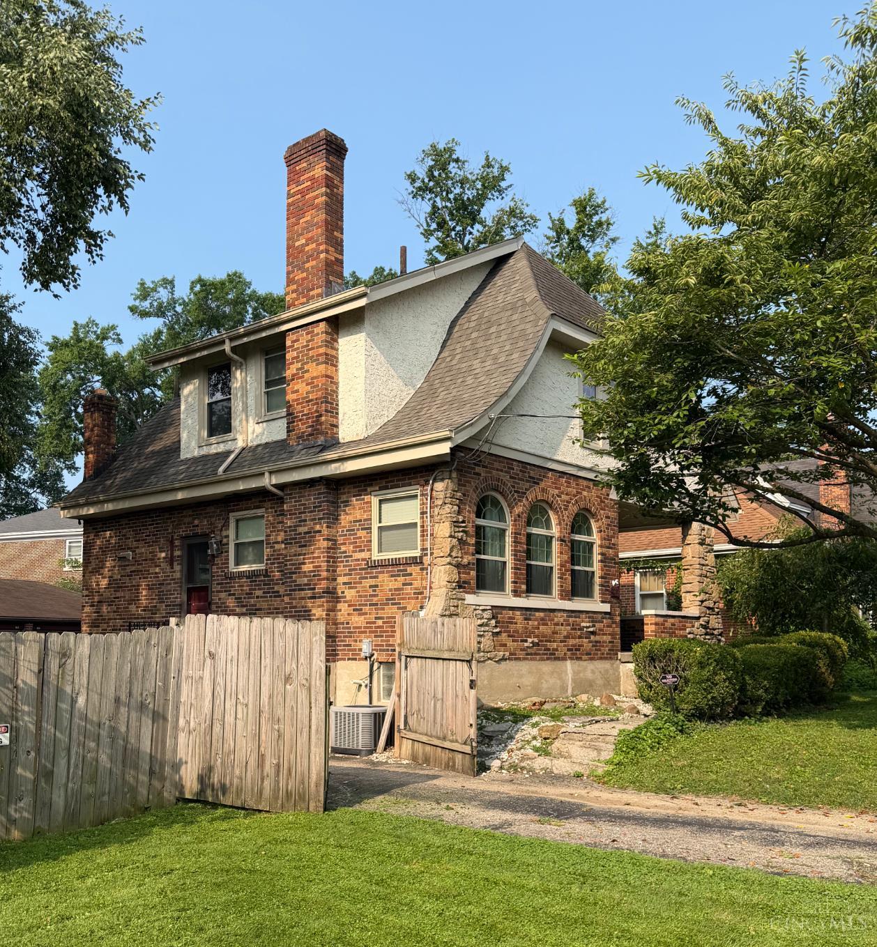 2nd image of 3723 Brotherton Rd, Cincinnati, OH 45209 | MLS# 1886582