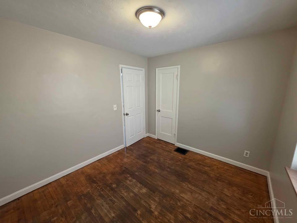 8th image of 968 Delhi Ave, Cincinnati, OH 45204 | MLS# 1890010