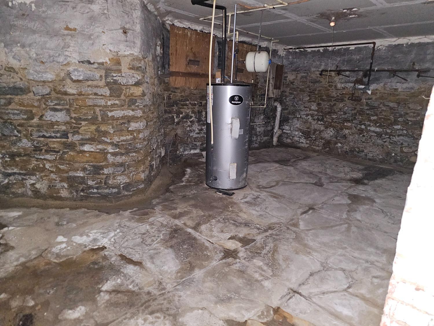2nd image of 3636 Reading Rd, Cincinnati, OH 45229