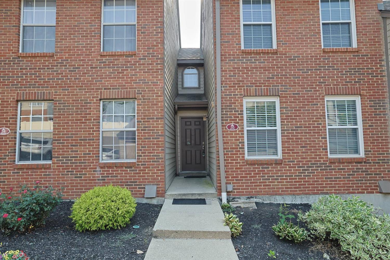 2nd image of 10555 Montgomery Rd #35, Montgomery, OH 45242 | MLS# 1889968