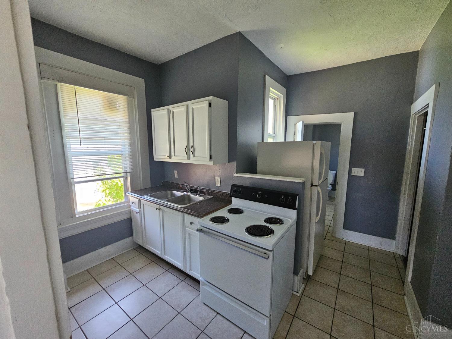 3636 Reading Road, Cincinnati, OH, 45229 — photo 9