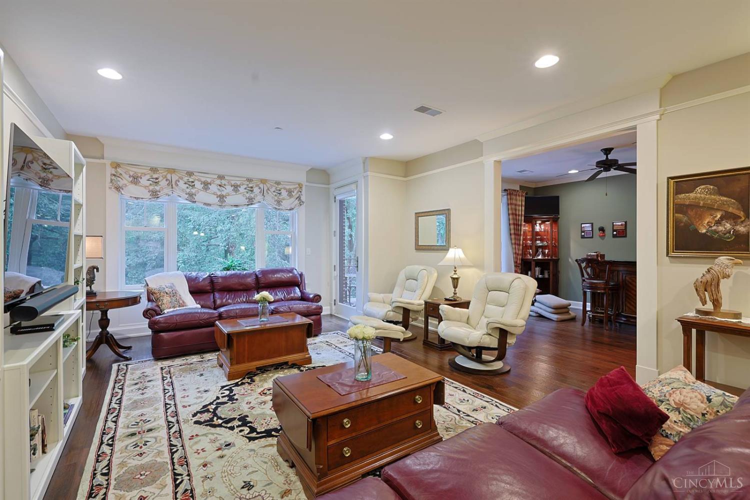 3942 Miami Road #203, Mariemont, OH, 45227 — photo 10