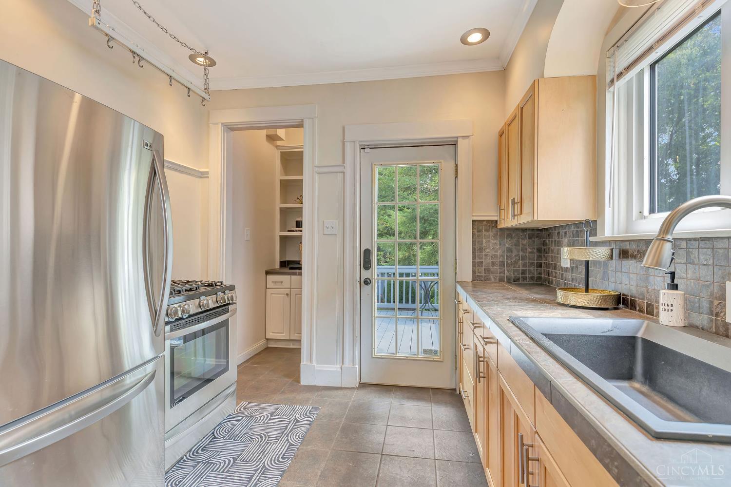 3734 Woodland Avenue, Cincinnati, OH, 45209 — photo 12