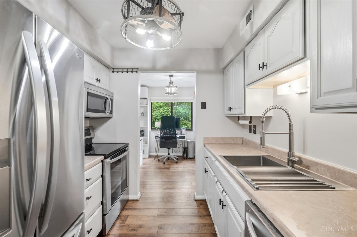3rd image of 6060 Boymel Dr #2104, Fairfield, OH 45014 | MLS# 1889389