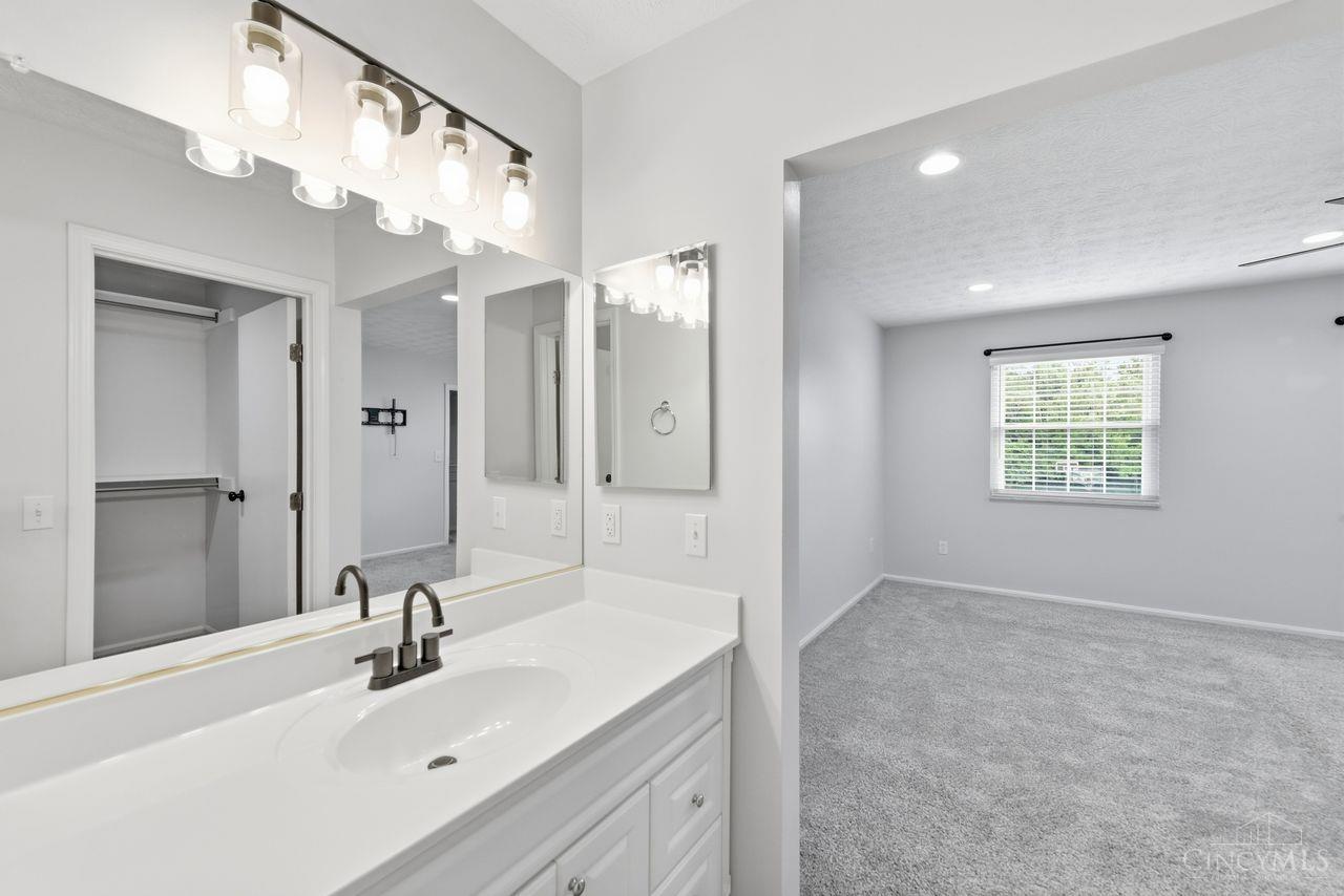 124 Chapel Hill Drive, Fairfield, OH, 45014 — photo 36