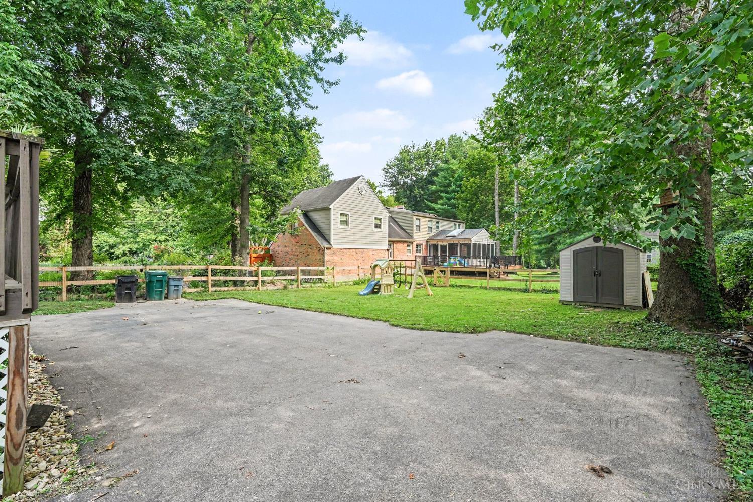 6301 Cambridge Avenue, Cincinnati, OH, 45230