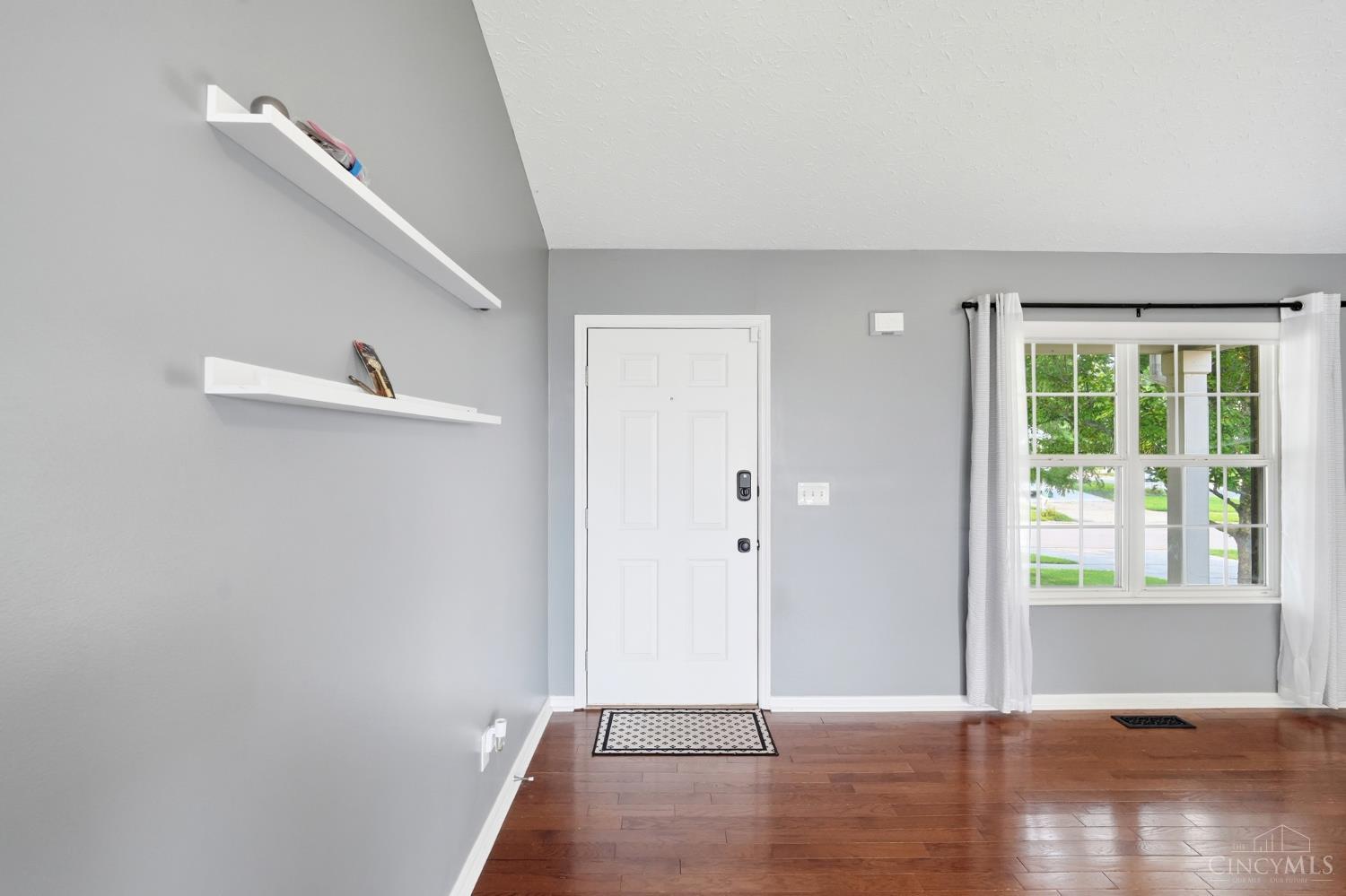 image of 908 Pine Needle Pl, Hamilton Twp, OH 45039 | MLS# 1890209