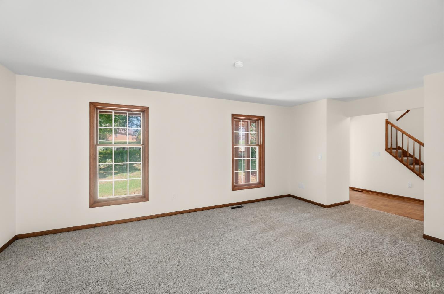 2043 Greenpine Drive, Springfield Twp., OH, 45231 — photo 9