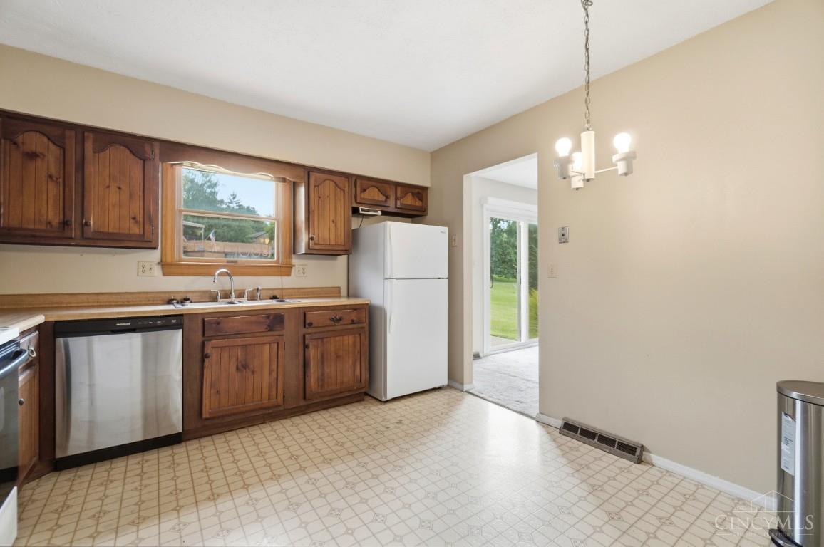 9054 Revere Run, West Chester, OH, 45069 — photo 14