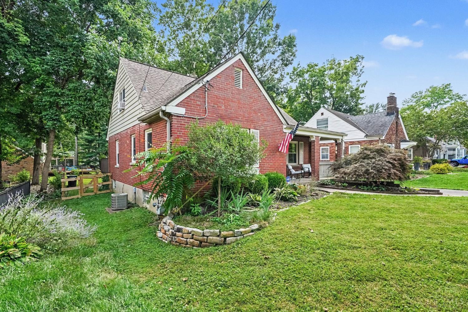 6301 Cambridge Avenue, Cincinnati, OH, 45230