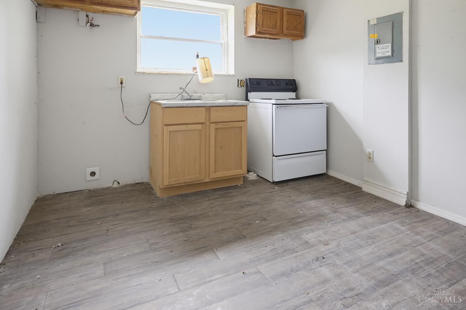 4th image of 3404 Ninann Ct, Cincinnati, OH 45211 | MLS# 1888164