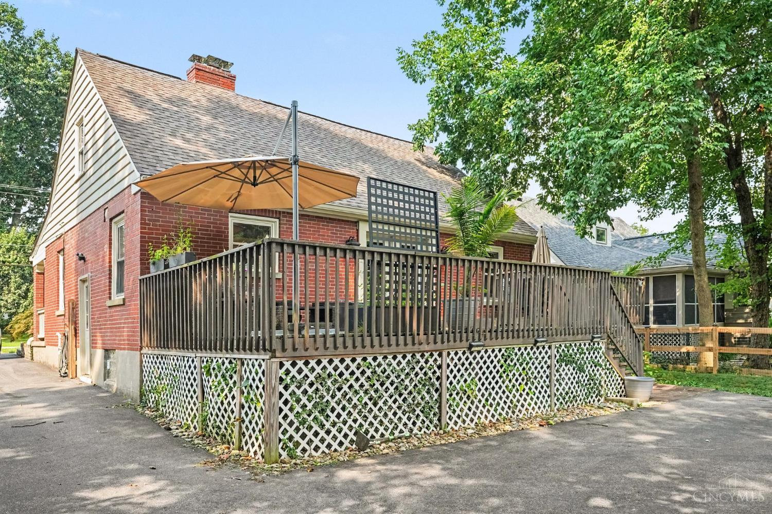 6301 Cambridge Avenue, Cincinnati, OH, 45230