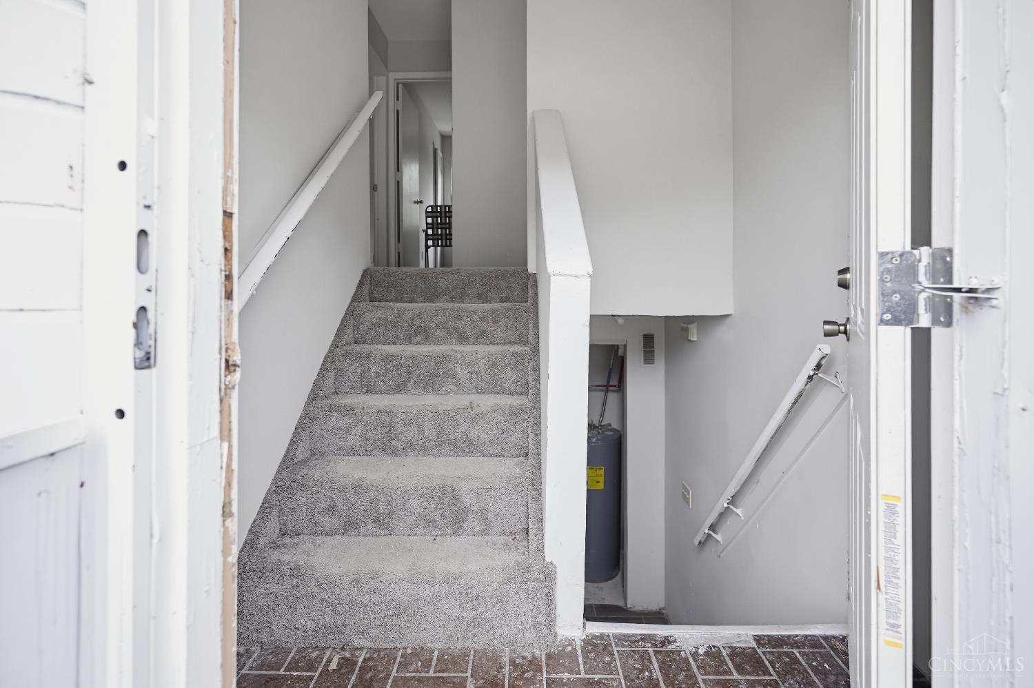 2nd image of 3404 Ninann Ct, Cincinnati, OH 45211 | MLS# 1888164