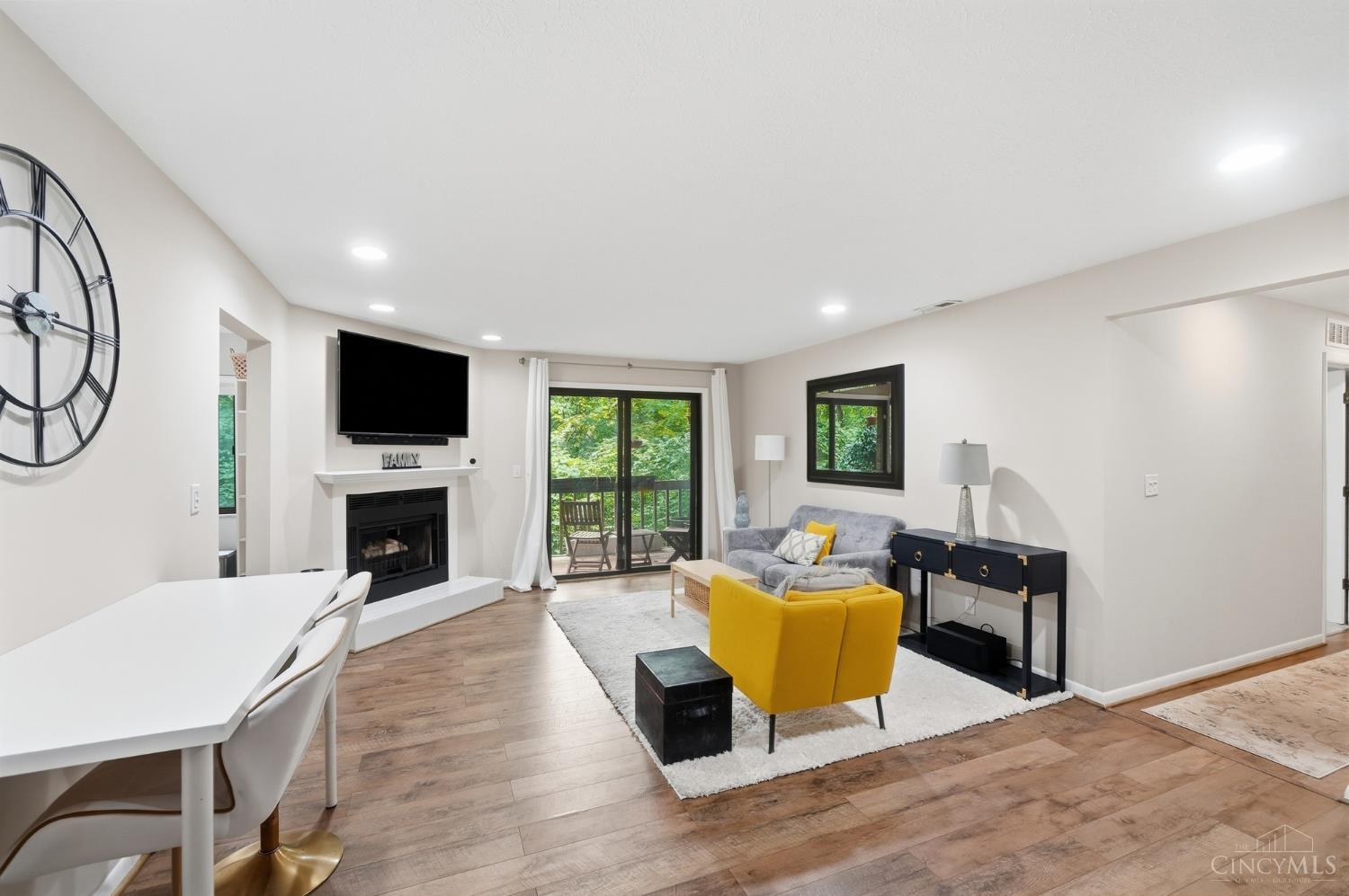 2nd image of 6060 Boymel Dr #2104, Fairfield, OH 45014 | MLS# 1889389