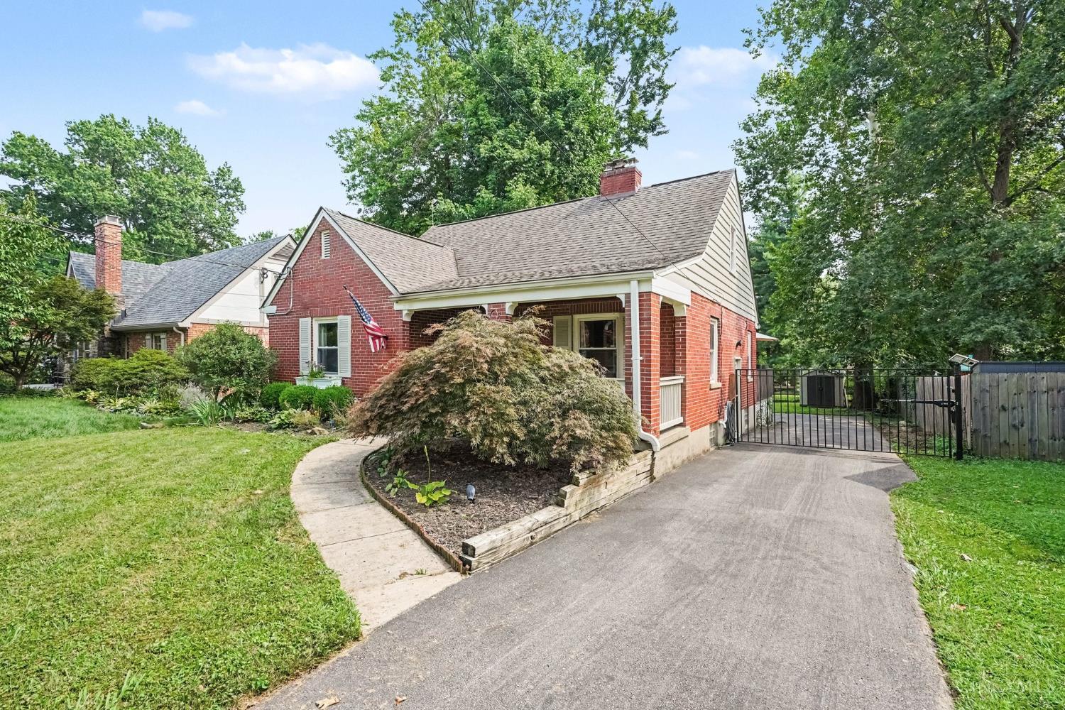 6301 Cambridge Avenue, Cincinnati, OH, 45230