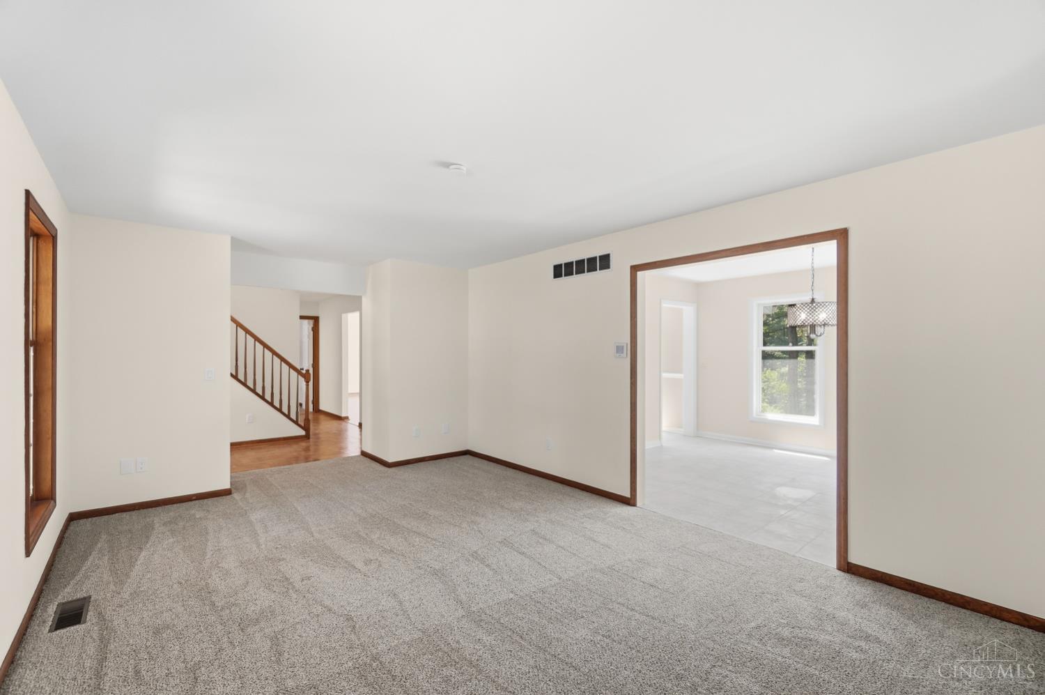 2043 Greenpine Drive, Springfield Twp., OH, 45231 — photo 10