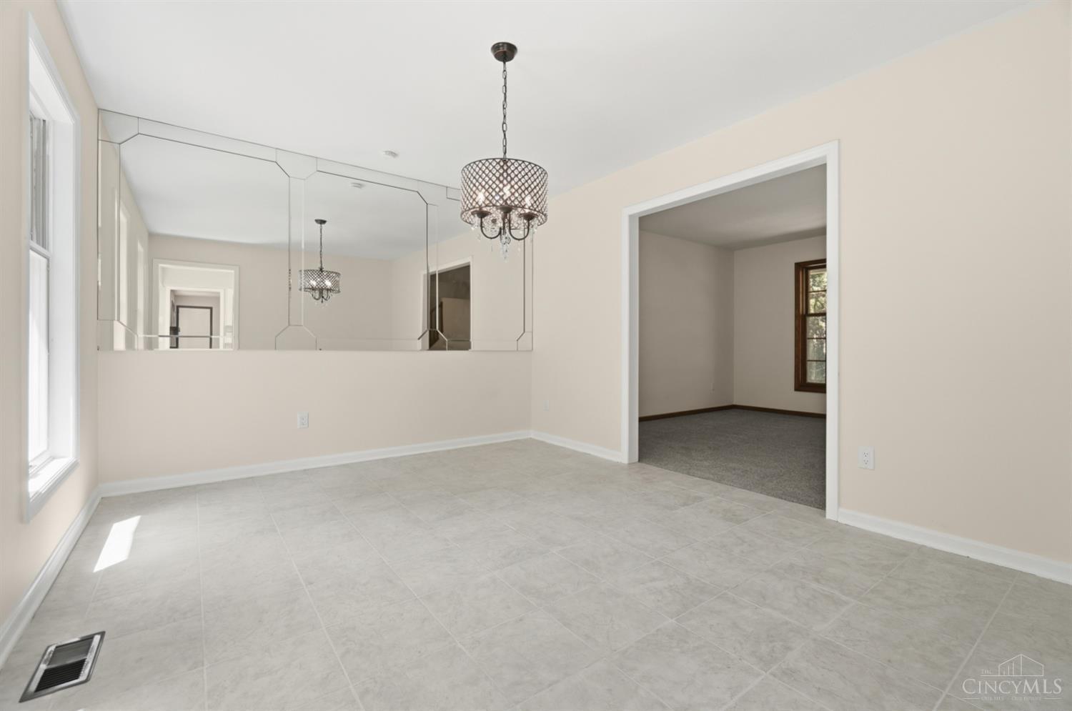 2043 Greenpine Drive, Springfield Twp., OH, 45231 — photo 12