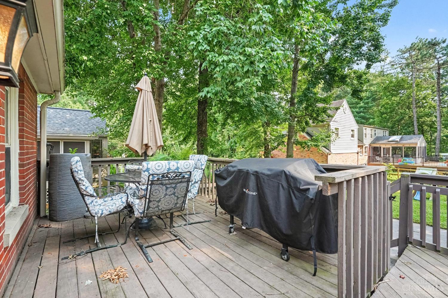 6301 Cambridge Avenue, Cincinnati, OH, 45230