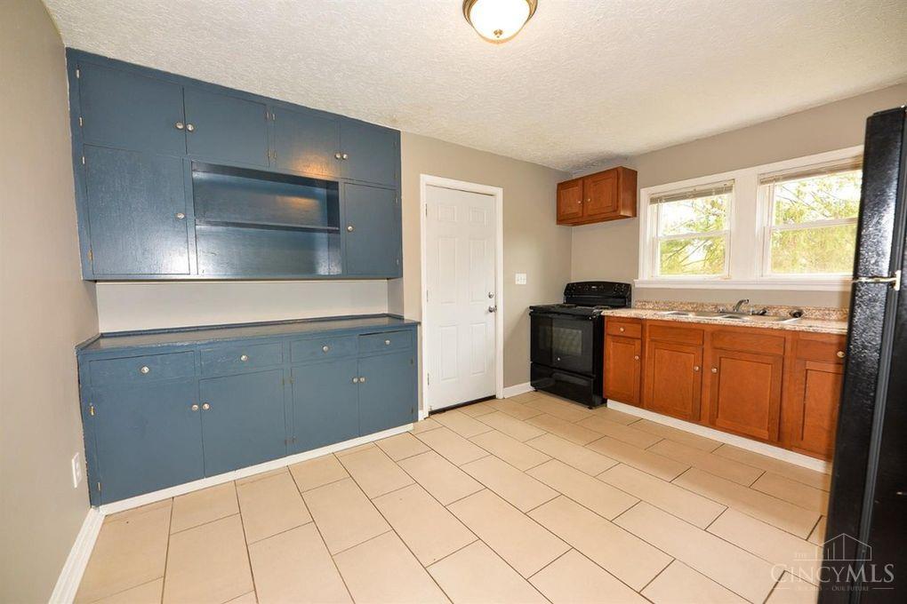 5th image of 7670 Pippin Rd, Colerain Twp, OH 45239 | MLS# 1890158