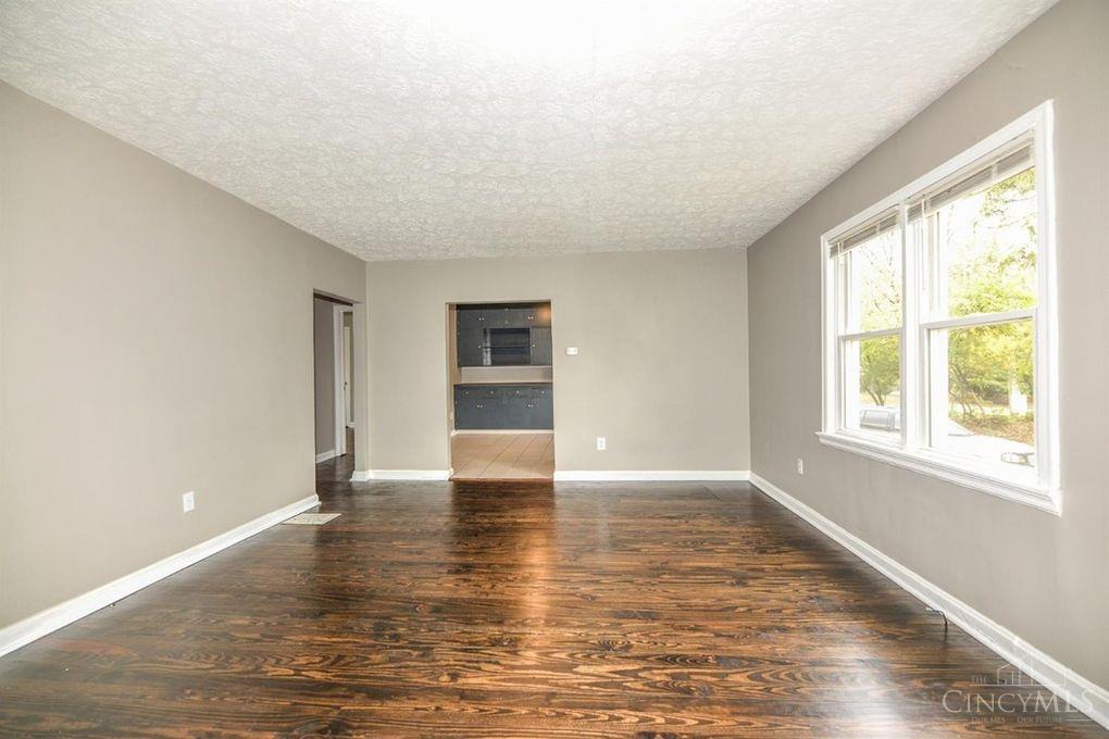 3rd image of 7670 Pippin Rd, Colerain Twp, OH 45239 | MLS# 1890158