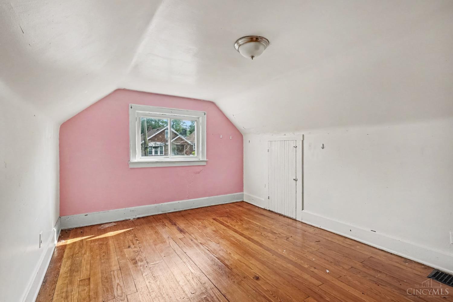 4112 Vinedale Avenue, Cincinnati, OH, 45205 — photo 11