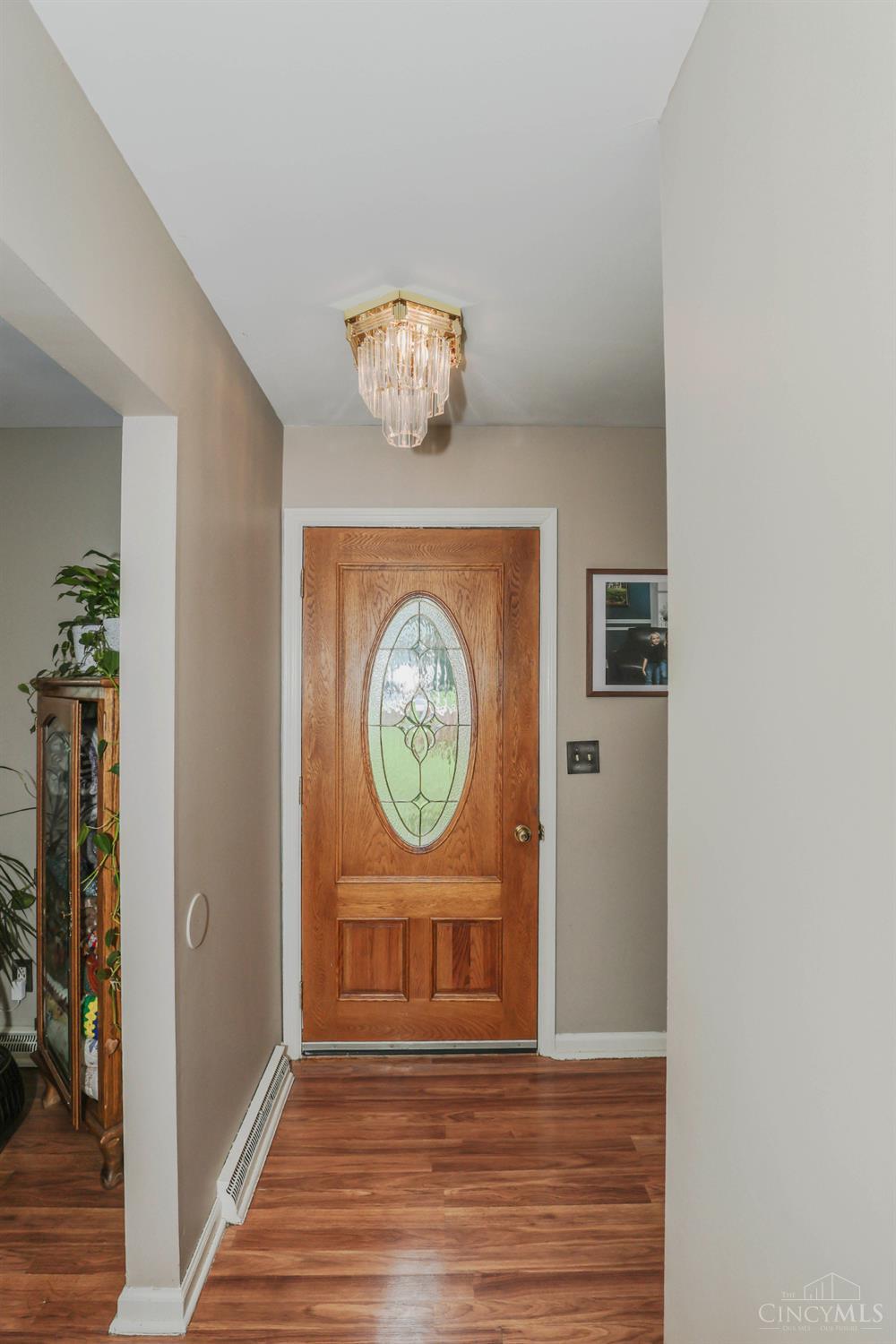 Photo 2 of Sale Pending at 302 Apache Trl, Loveland, OH 45140 | MLS# 1889535 | Listing updated on 2026-09-13