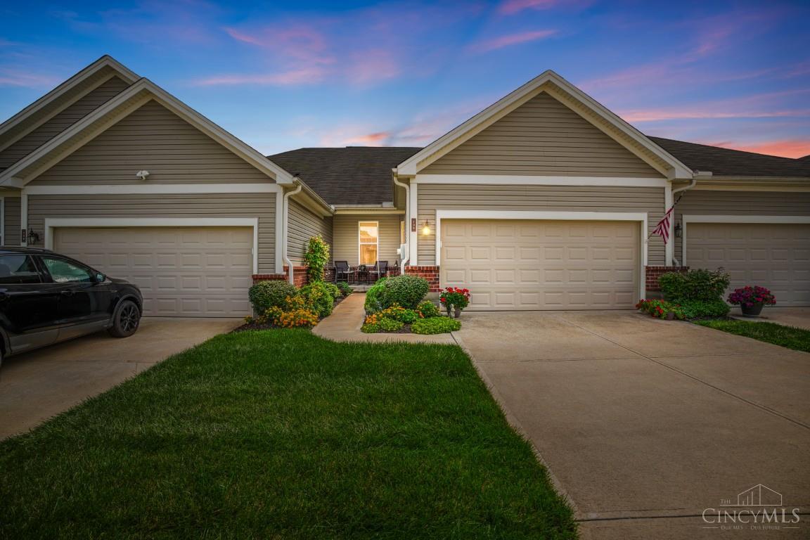 104 Woodmere Court