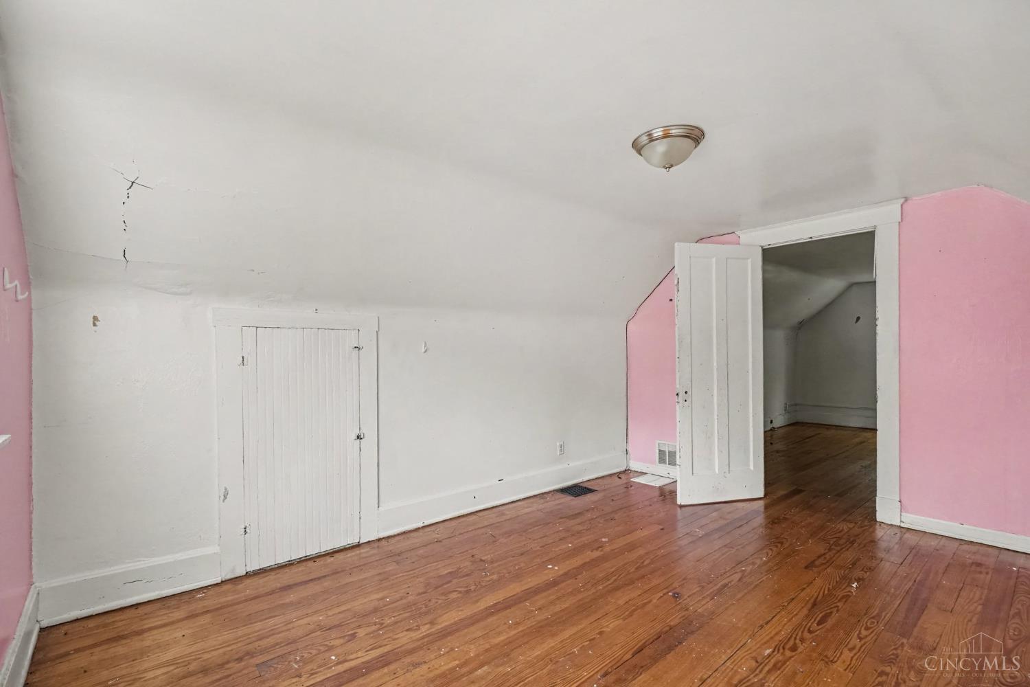 4112 Vinedale Avenue, Cincinnati, OH, 45205 — photo 12