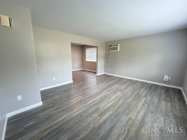 201 Main Street, Owensville, OH, 45160 — photo 2