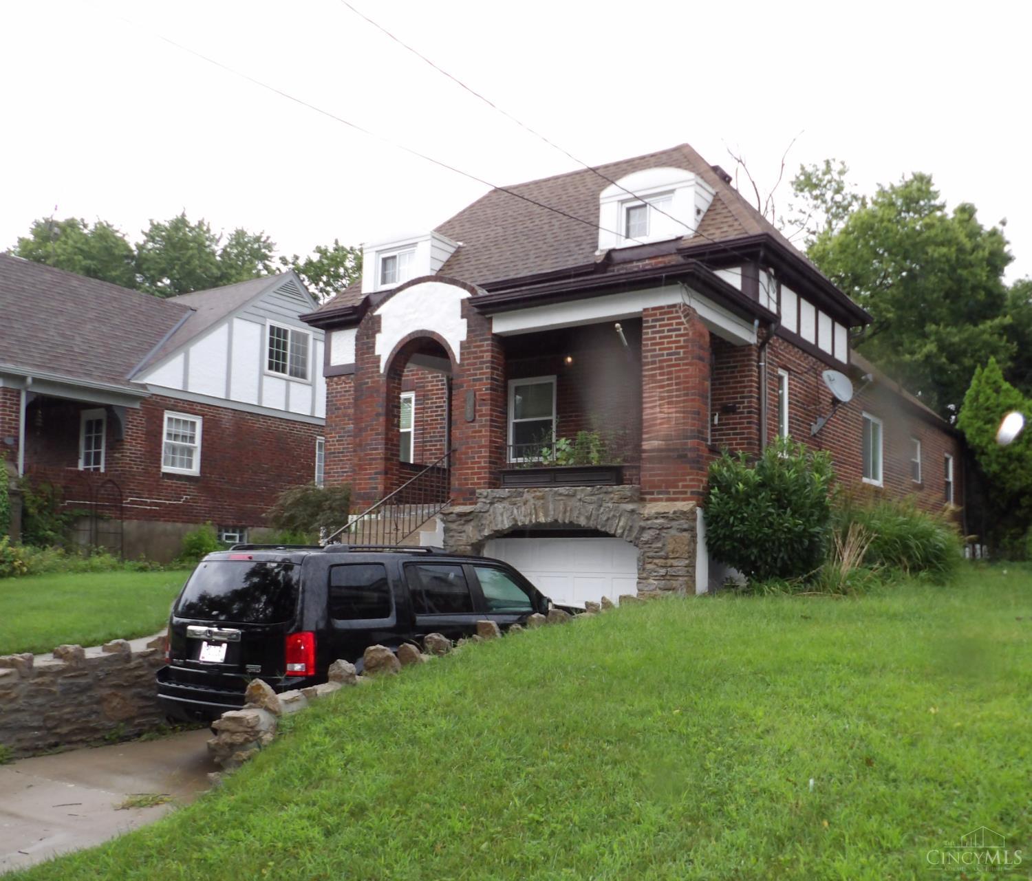 720 Clanora Drive, Cincinnati, OH, 45205