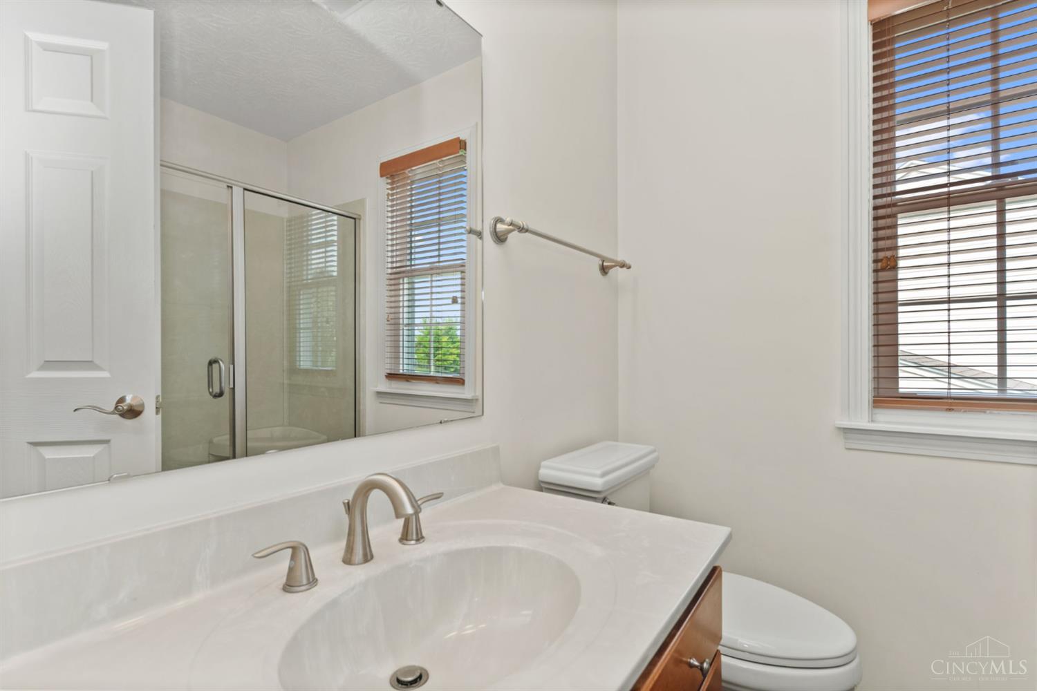 102 Lights Pointe Court, Ohio Twp, OH, 45157 — photo 19