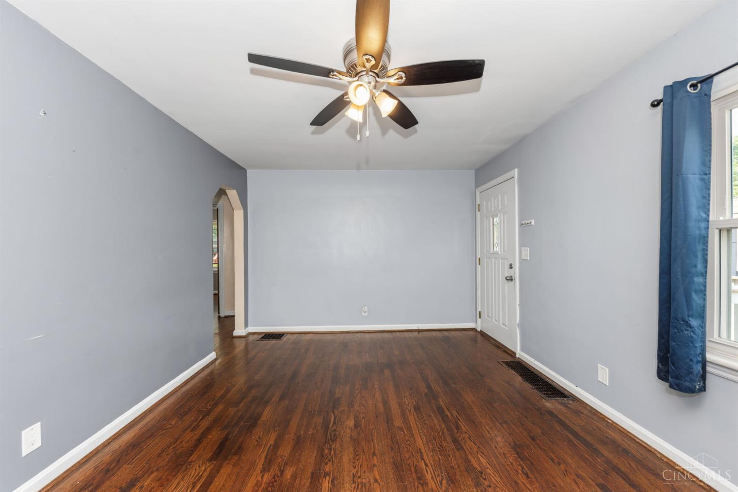 1742 Ashbrook Drive, Cincinnati, OH, 45238 — photo 4