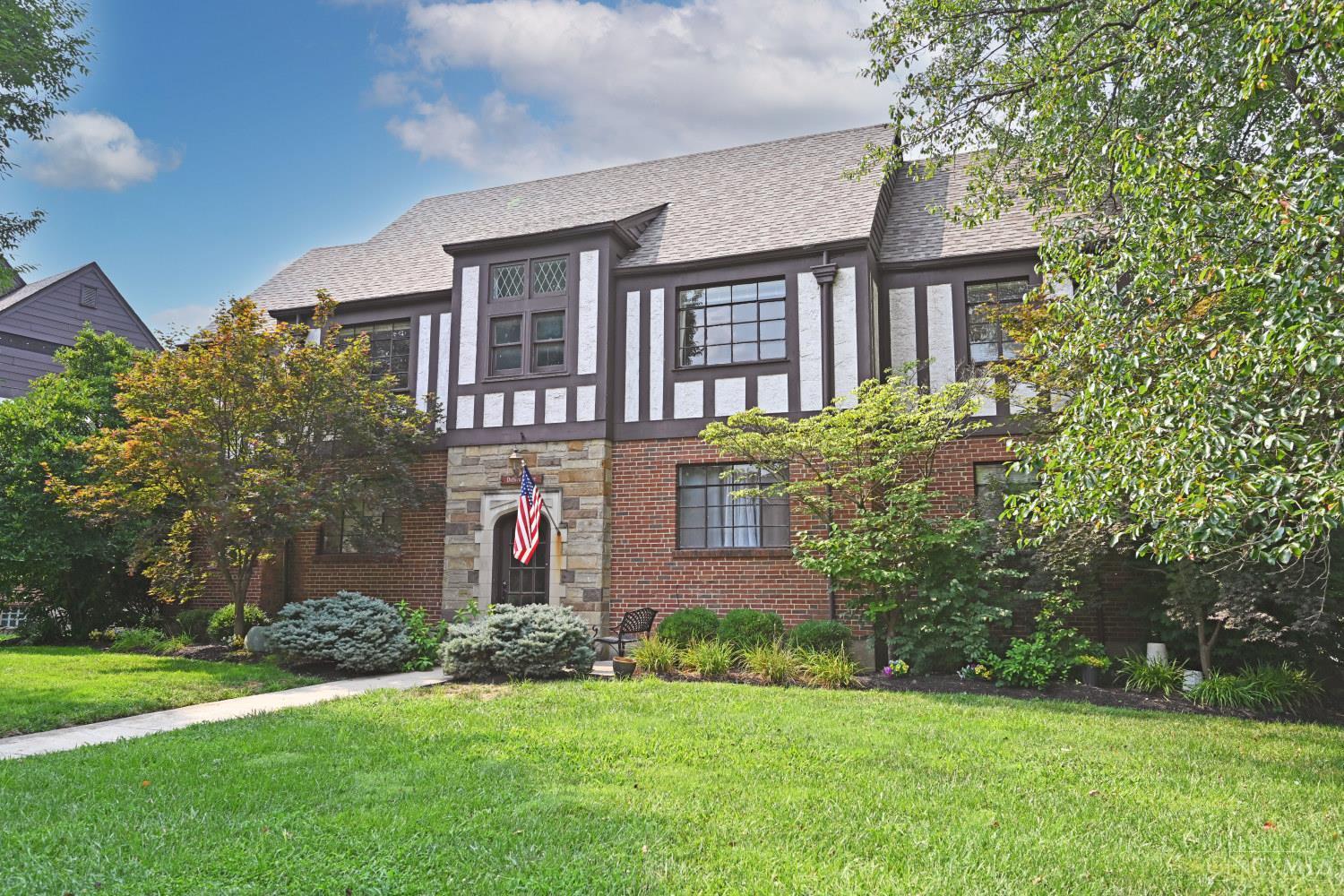 2nd image of 3731 E Center, Cincinnati, OH 45227 | MLS# 1890005