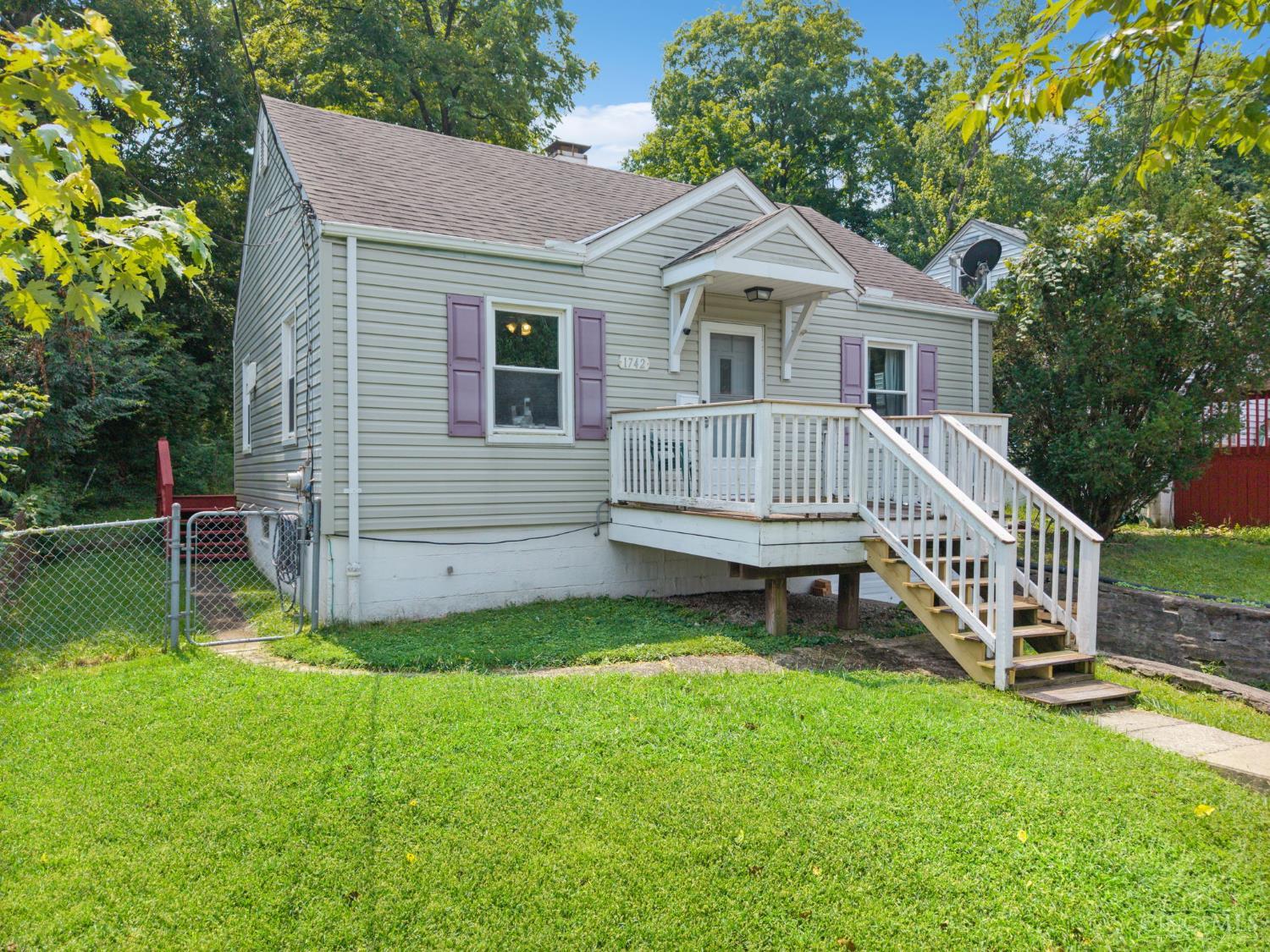1742 Ashbrook Drive, Cincinnati, OH, 45238 — photo 2