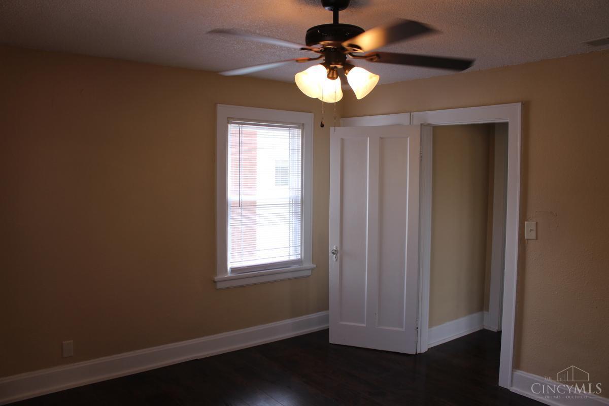 1802 Lawn Avenue, Cincinnati, OH, 45237 — photo 24