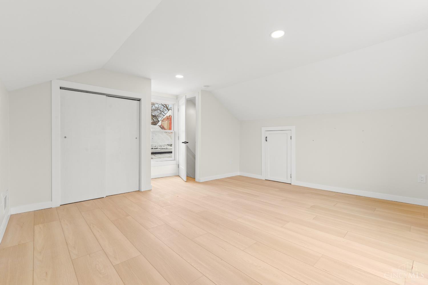 4140 Kirby Avenue, Cincinnati, OH, 45223 — photo 32