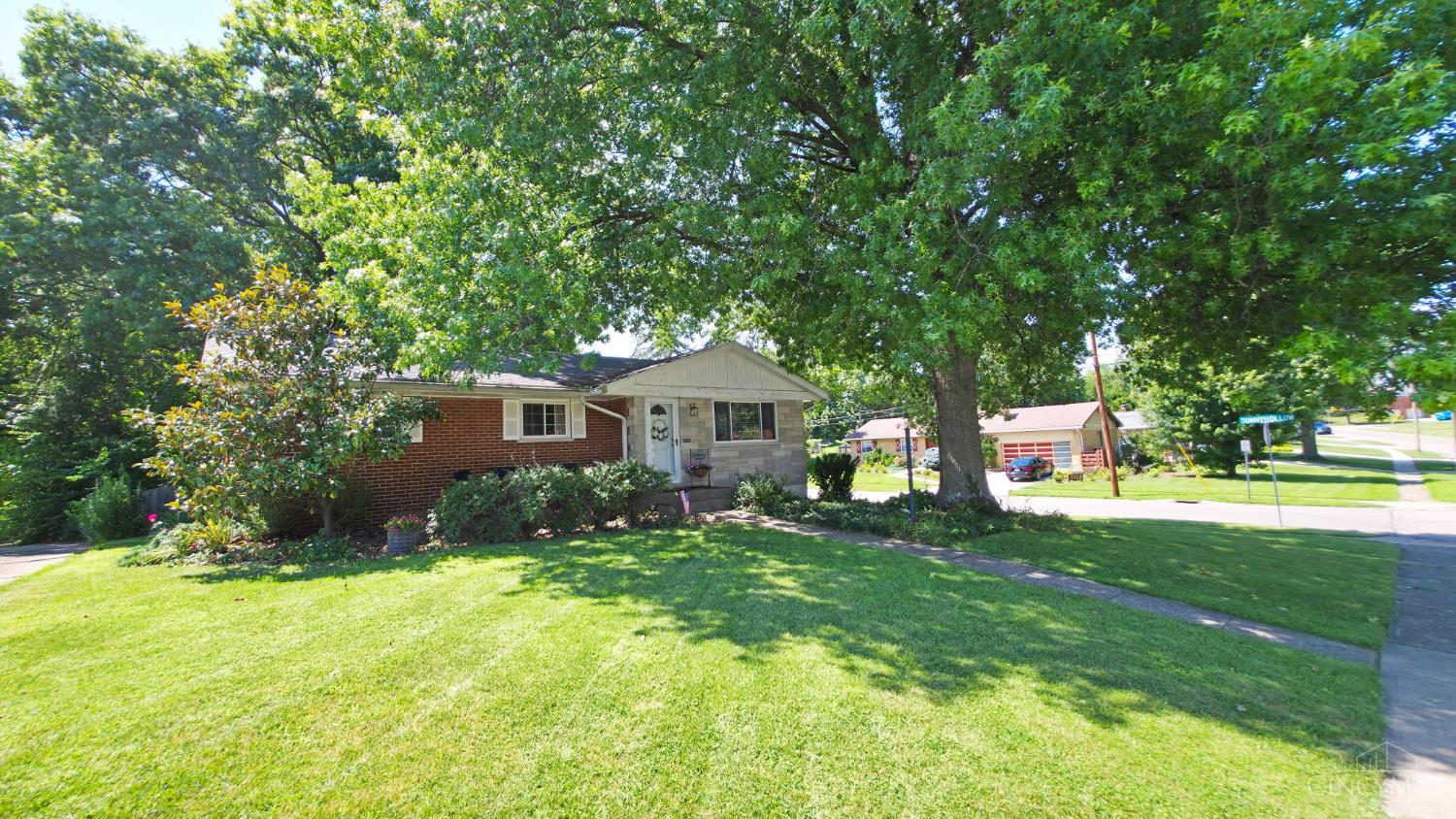 4th image of 5615 Sprucewood Dr, Green Twp, OH 45239 | MLS# 1890253