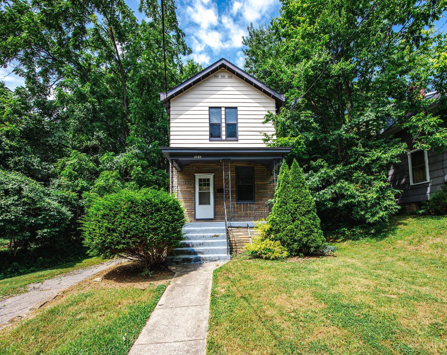 1st image of 1085 Church Ave, Glendale, OH 45246 | MLS# 1890439