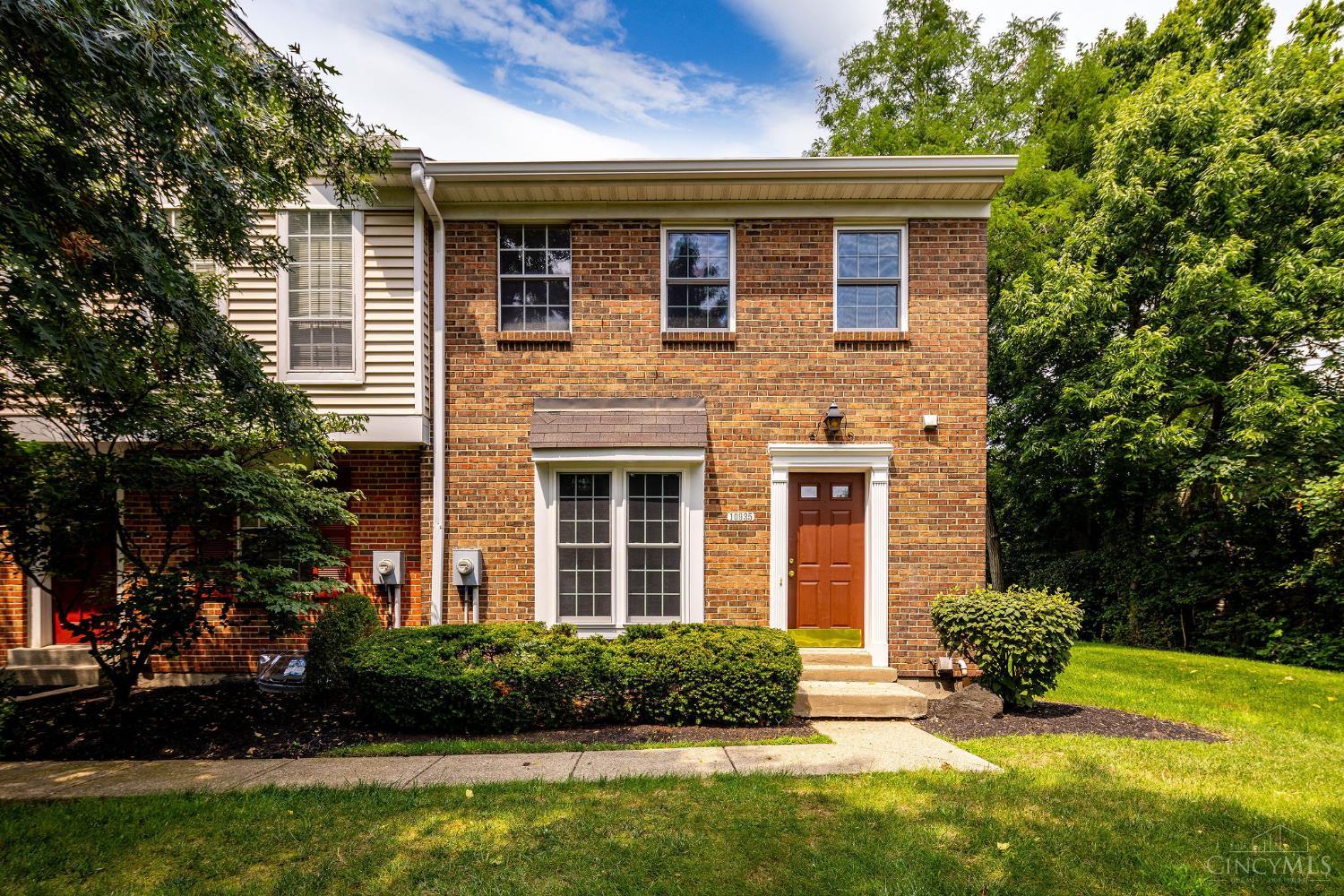 1st image of 10935 Brookgreen Ct, Sycamore Twp, OH 45242 | MLS# 1890227