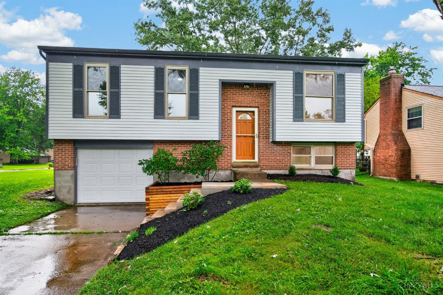 5801 Patrick Henry Drive, Miami Twp, OH, 45150 — photo 3