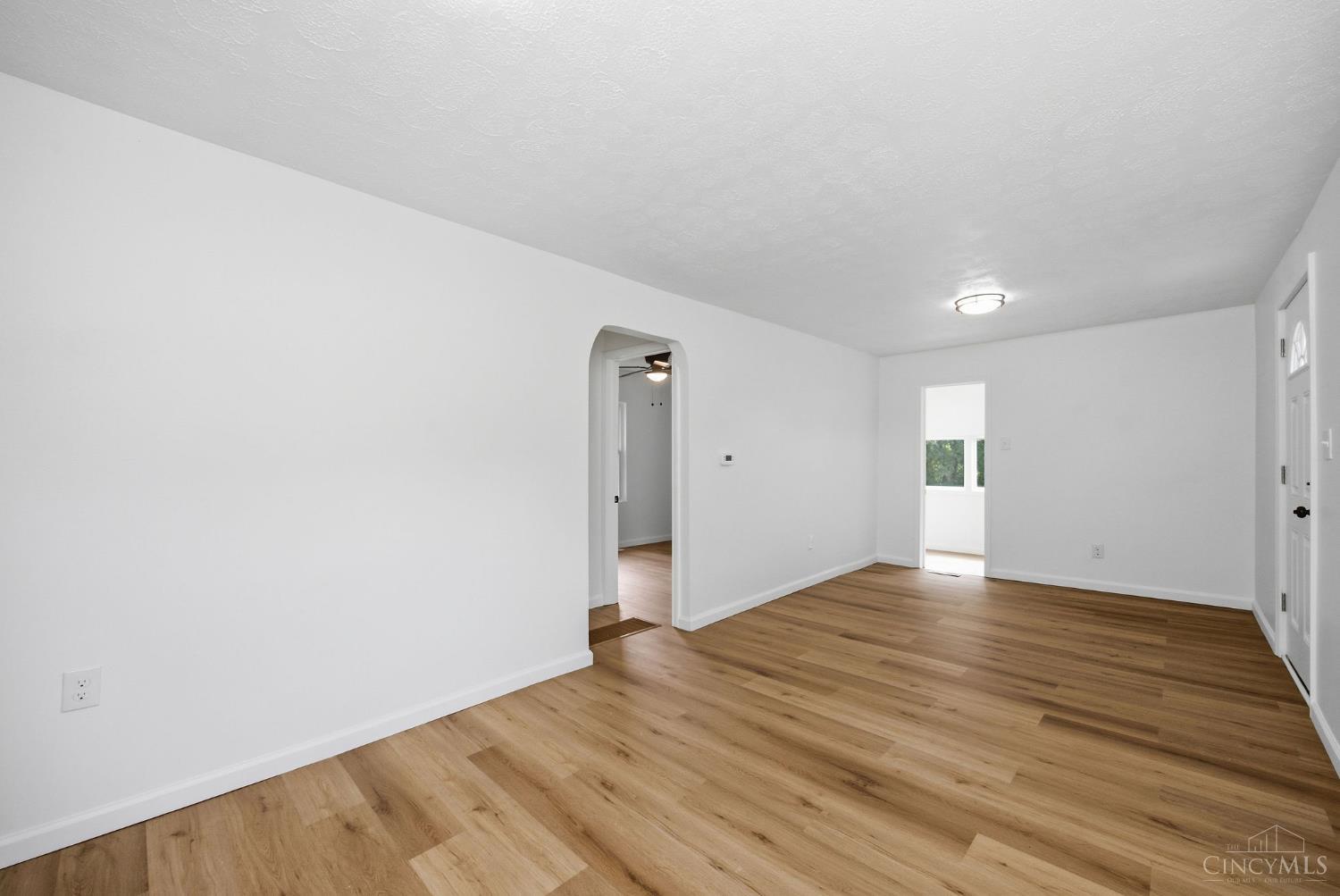 2051 Pater Avenue, Fairfield Twp, OH, 45015 — photo 5