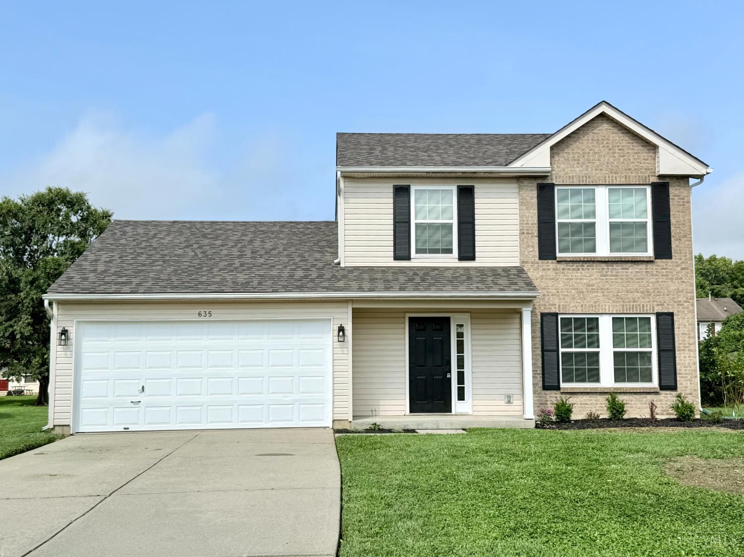 1st image of 635 Willow Pl, Trenton, OH 45067 | MLS# 1890486