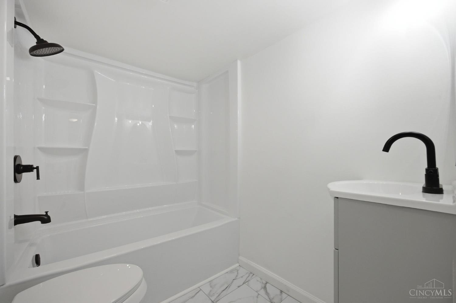 2051 Pater Avenue, Fairfield Twp, OH, 45015 — photo 17